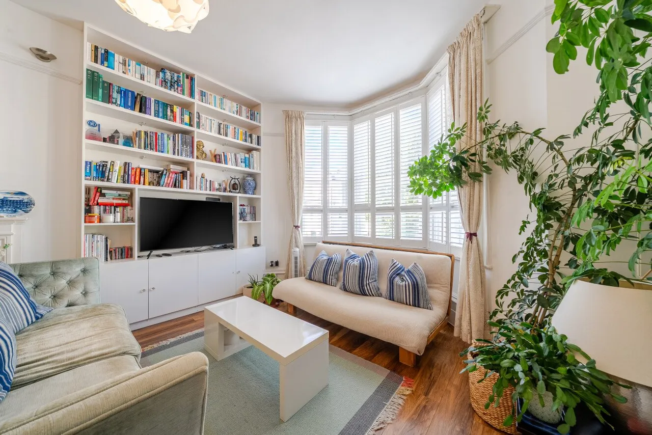 Sisters Avenue, London, SW11, photo 10