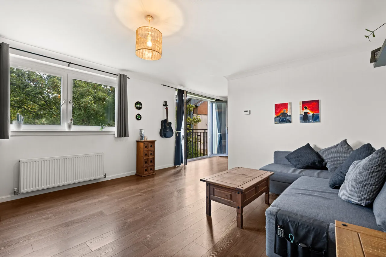Millview Crescent, Johnstone, photo 3