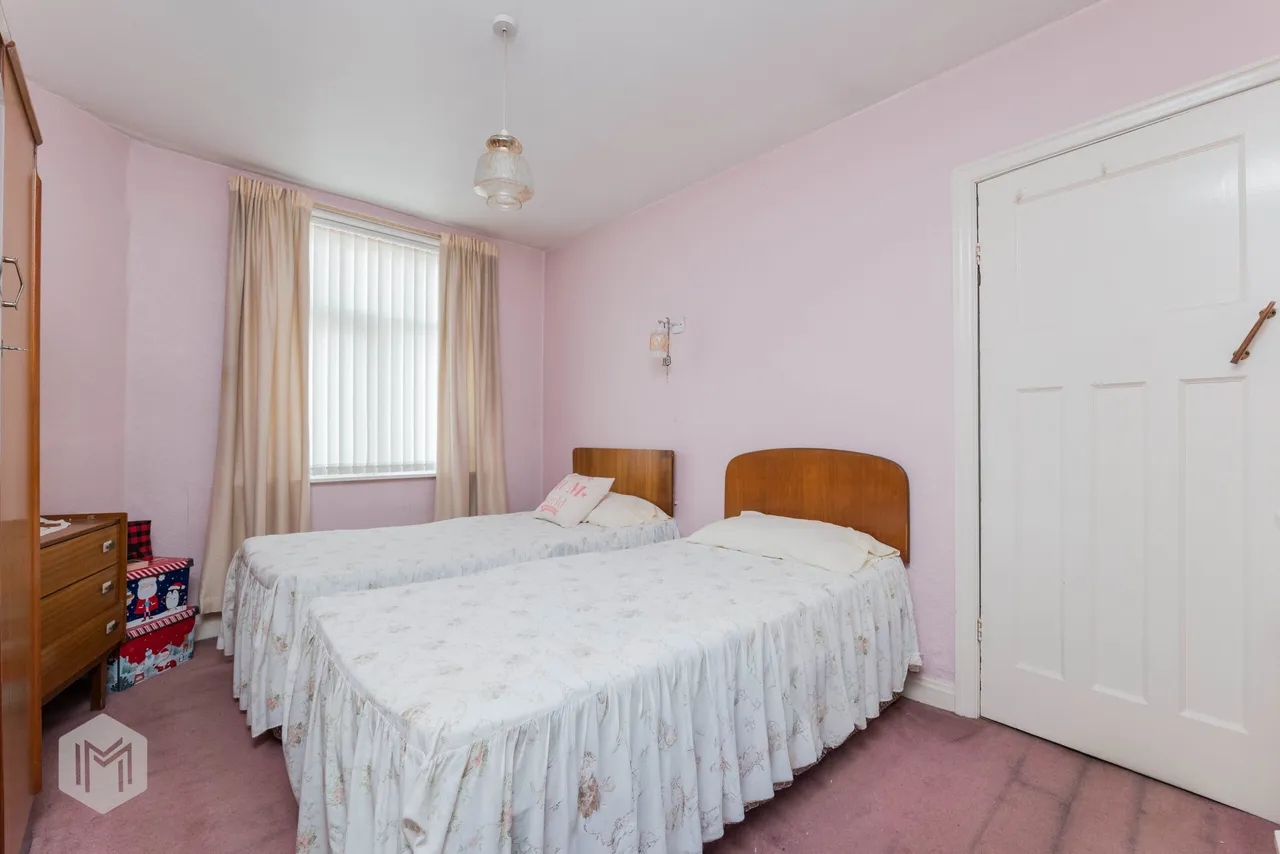 Manchester Road, Bury, BL9, photo 13