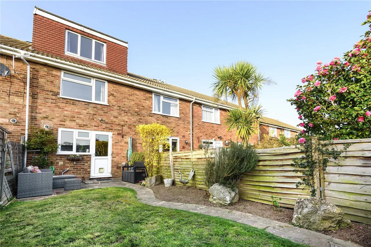 Wordsworth Road, Hampton, London, TW12 1EP, photo 11