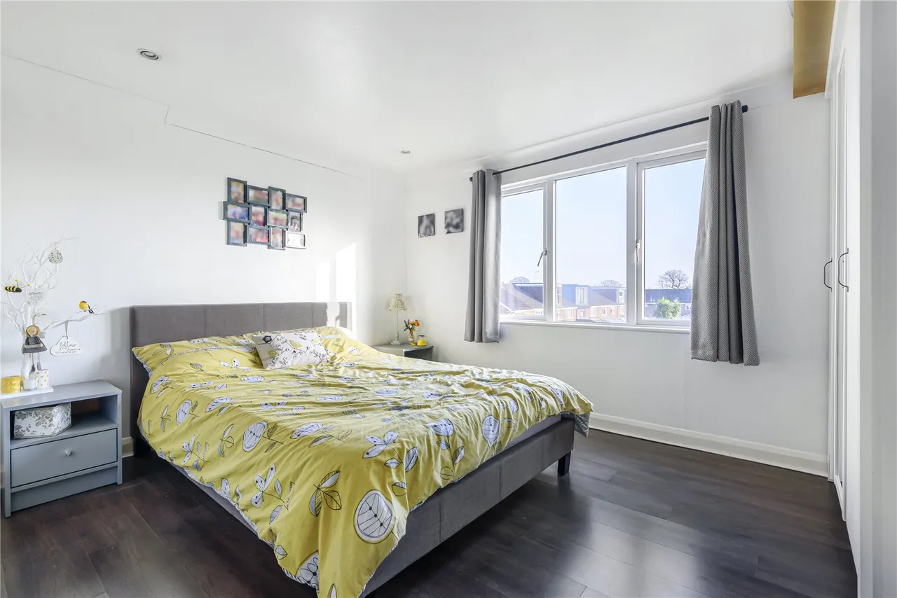 Wordsworth Road, Hampton, London, TW12 1EP, photo 7