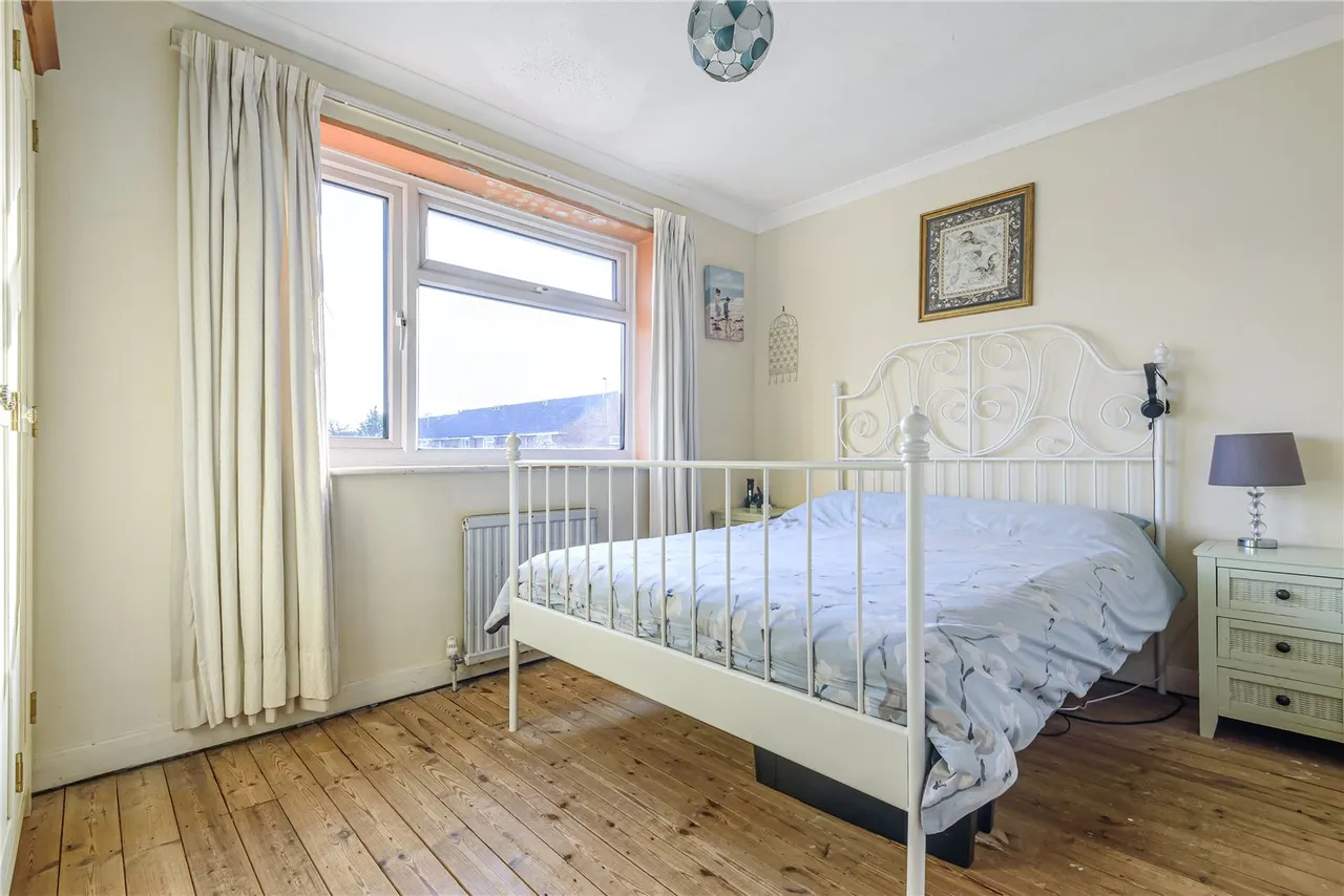 Wordsworth Road, Hampton, London, TW12 1EP, photo 6
