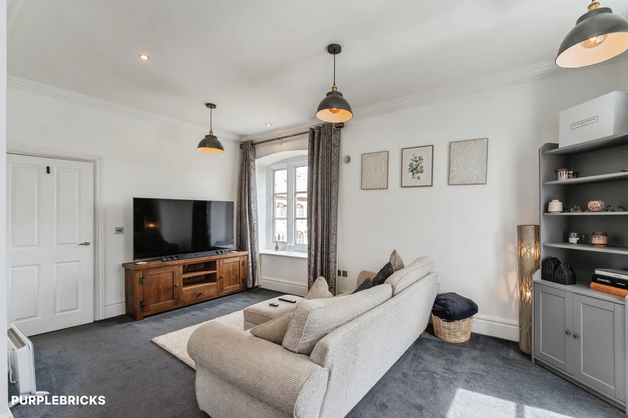 St. Clares Court, Holywell, CH8, photo 5