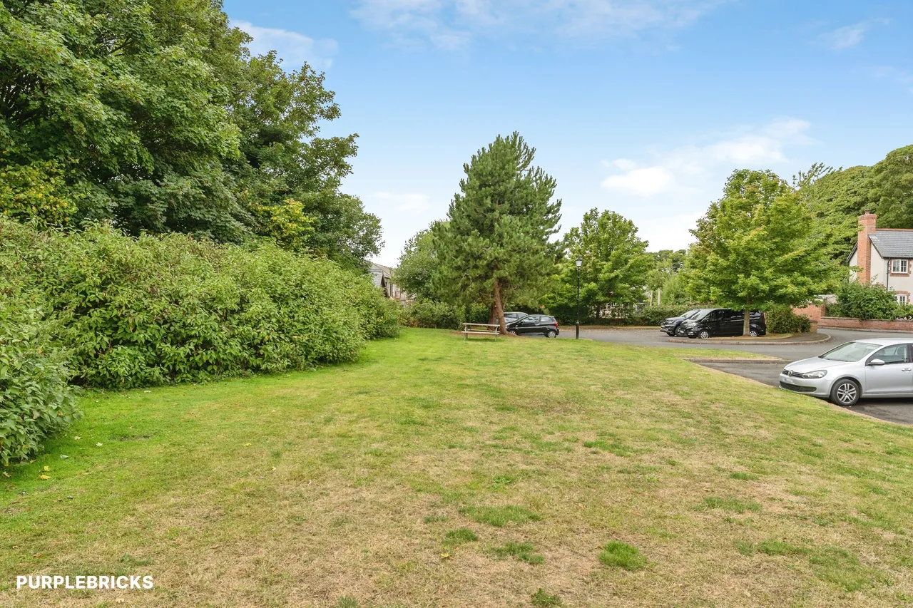 St. Clares Court, Holywell, CH8, photo 29