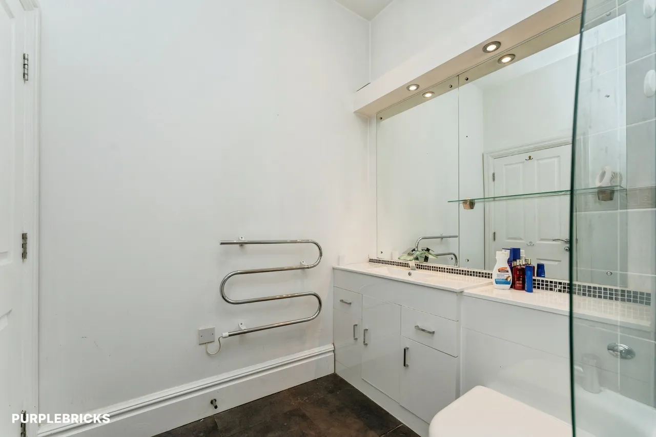 St. Clares Court, Holywell, CH8, photo 18