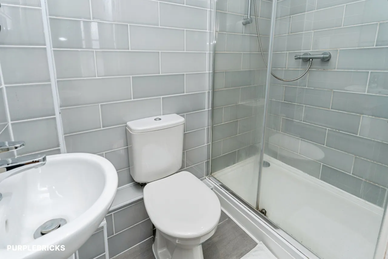 St. Clares Court, Holywell, CH8, photo 17