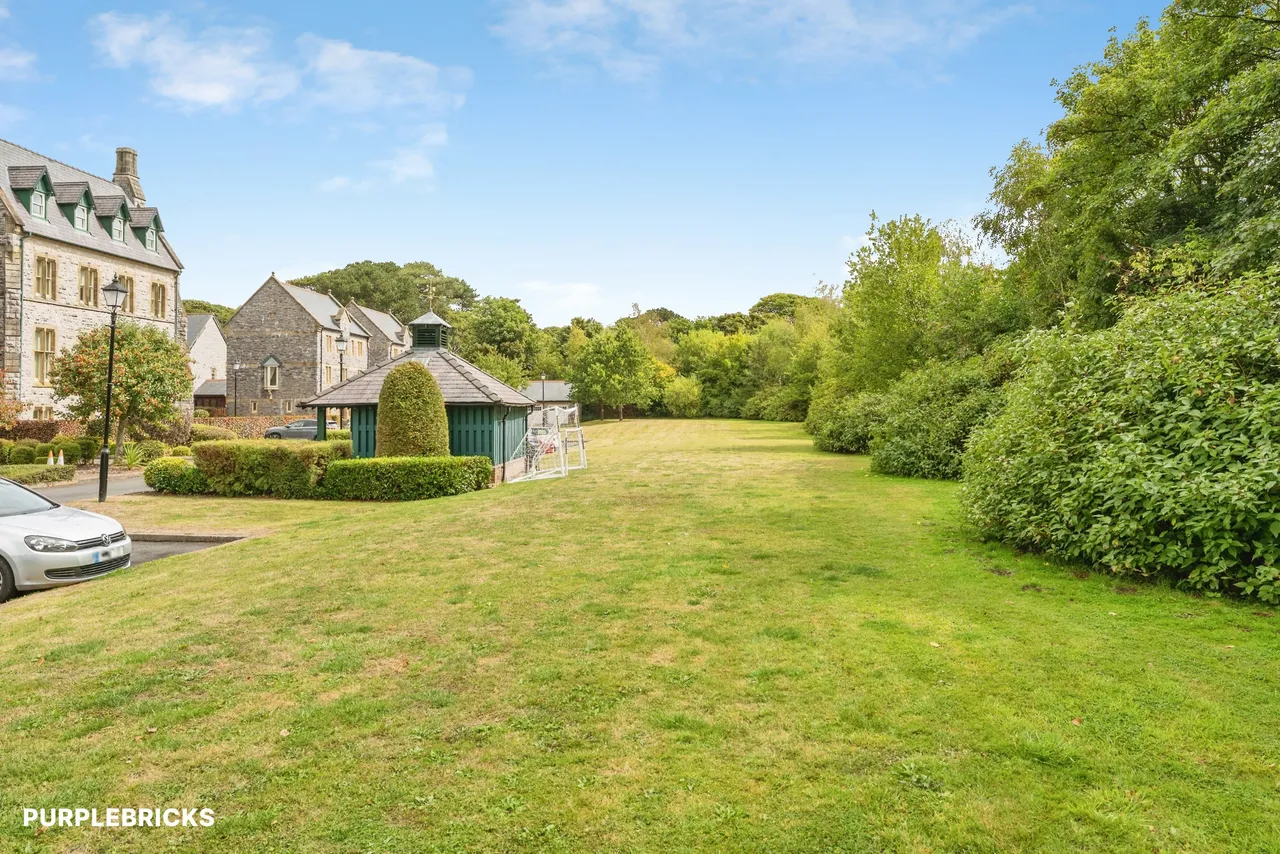 St. Clares Court, Holywell, CH8, photo 28