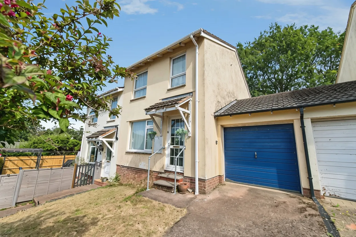 Bilbie Close, Cullompton, EX15, photo 15