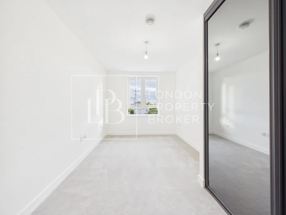 Stamping Way, Dagenham, RM9, photo 11
