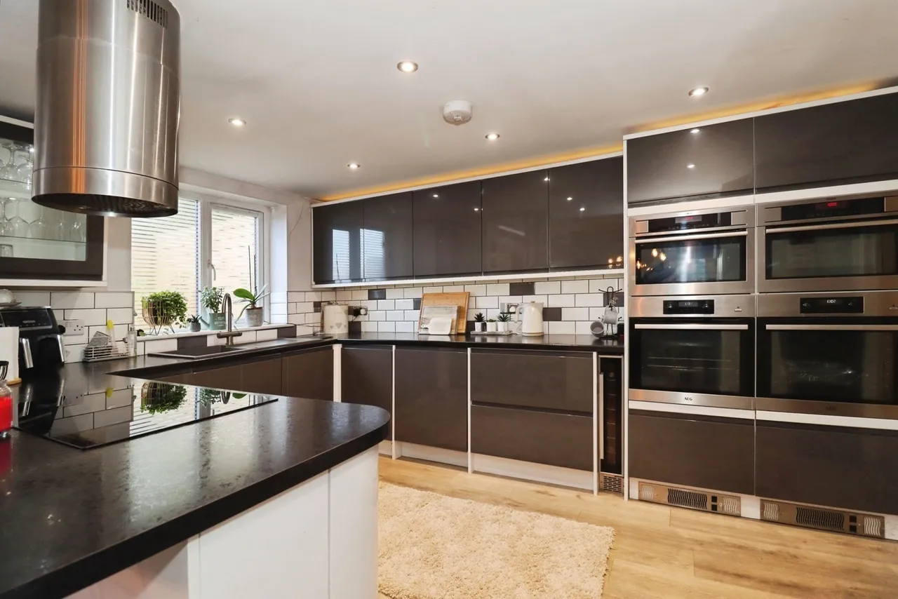 Hempton Lane, Almondsbury, BS32, photo 5