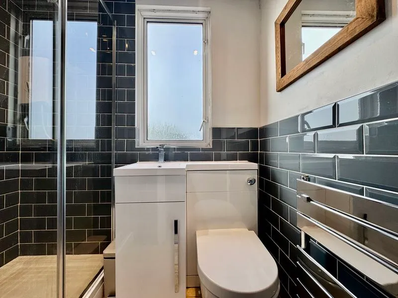 Cliffords Way, Bourne End, SL8, photo 11