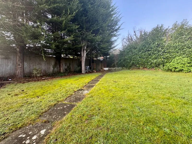 Cliffords Way, Bourne End, SL8, photo 16