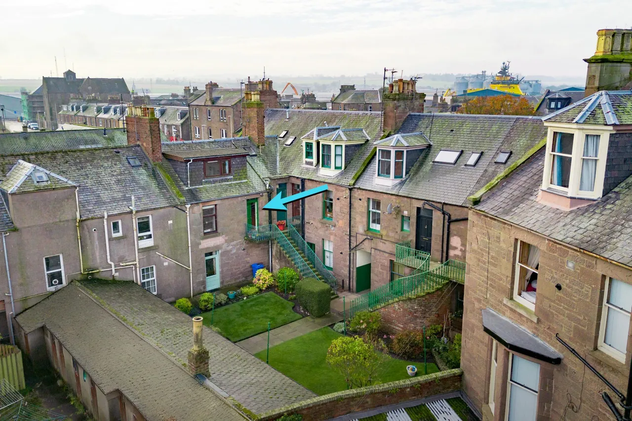 Melville Gardens, Montrose, DD10, photo 3