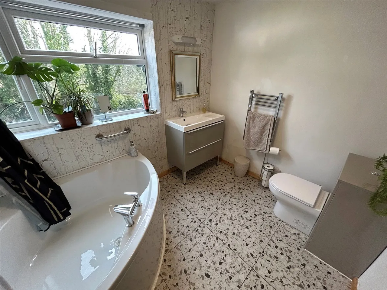 Arfon Terrace, Llangoed, LL58, photo 6