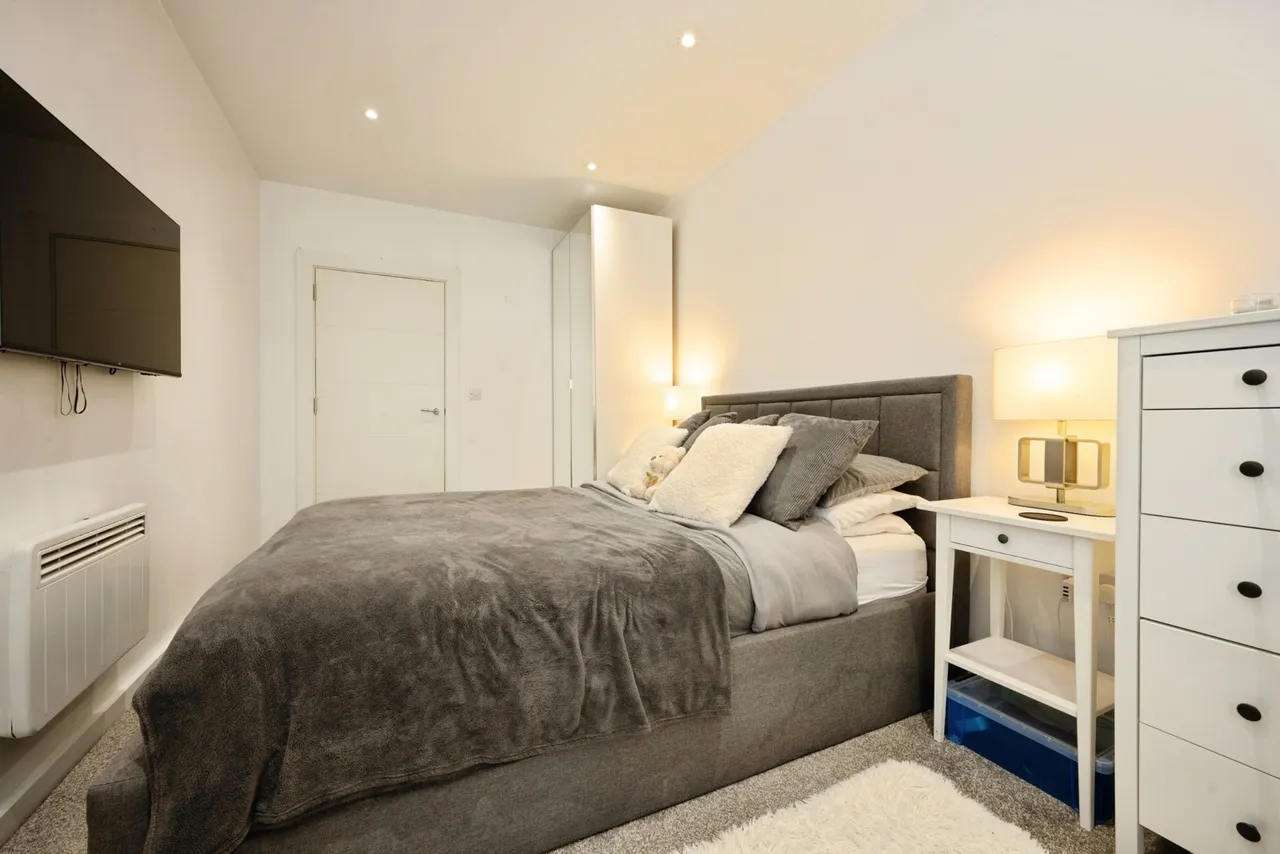 Lime Street, Bedford, Bedfordshire, MK40, photo 11