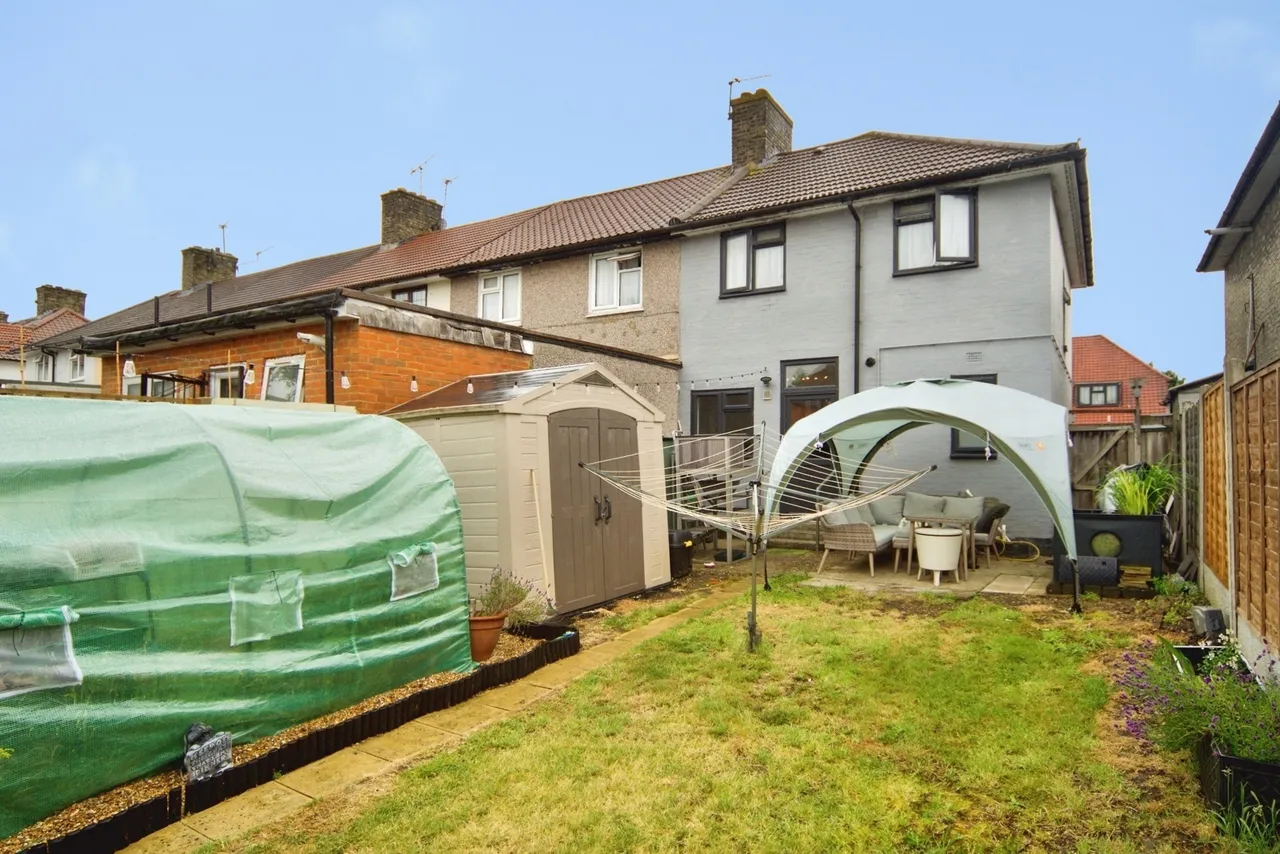 Downing Road, DAGENHAM, Essex, RM9, photo 4