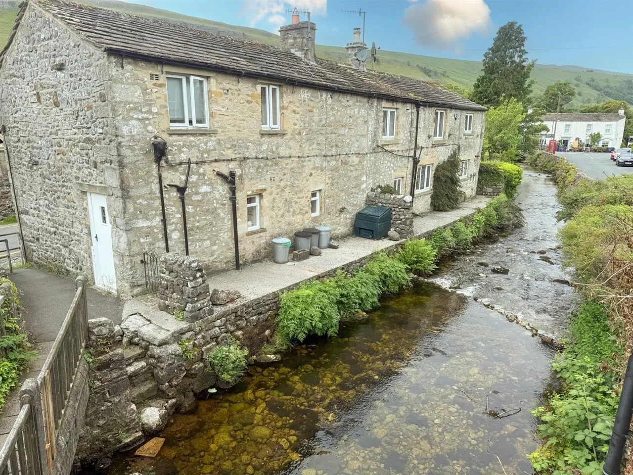 Middle Lane, Kettlewell, Skipton, BD23 5QX, photo 13