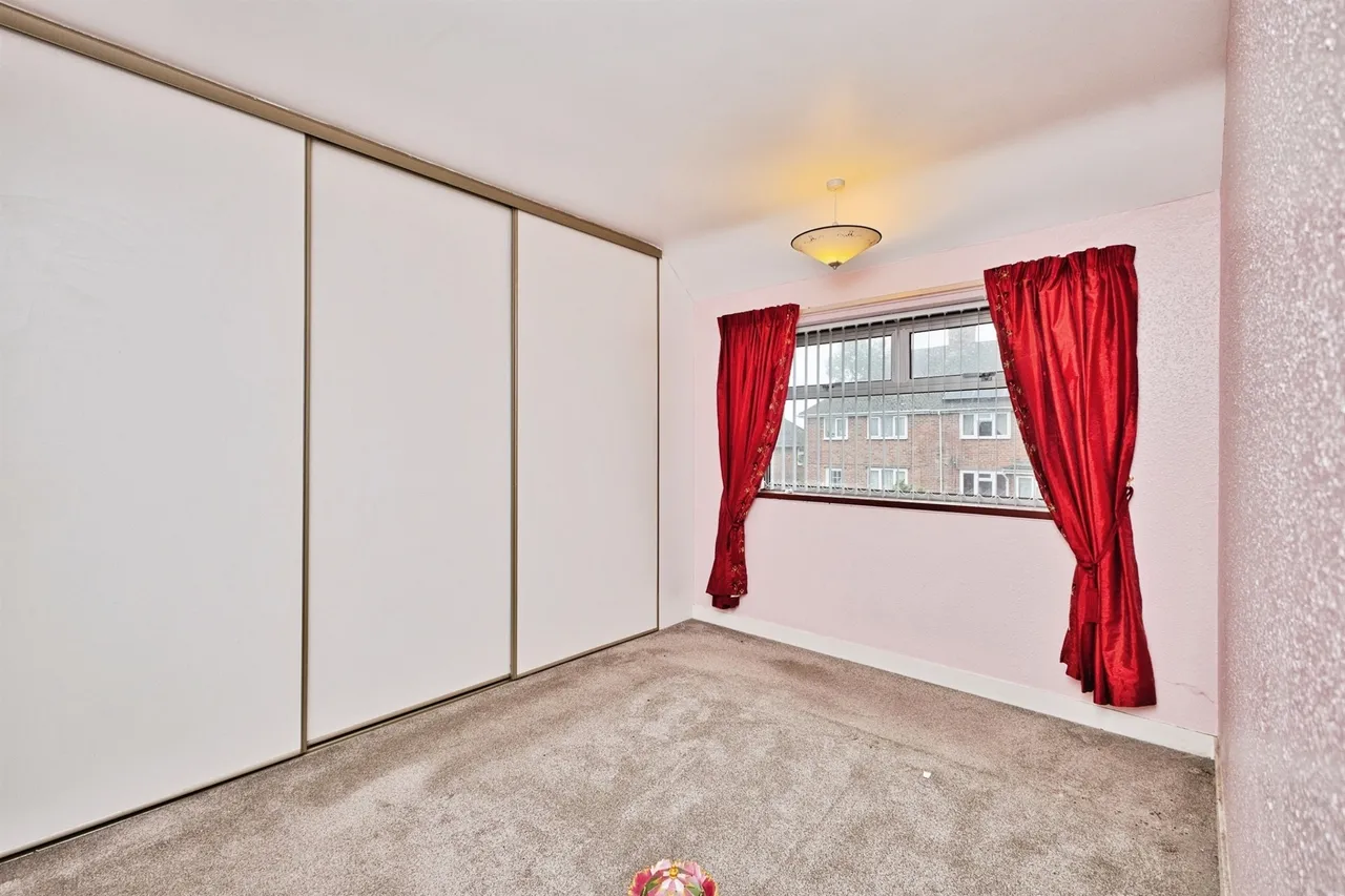 Chelston Avenue, Yeovil, BA21, photo 8