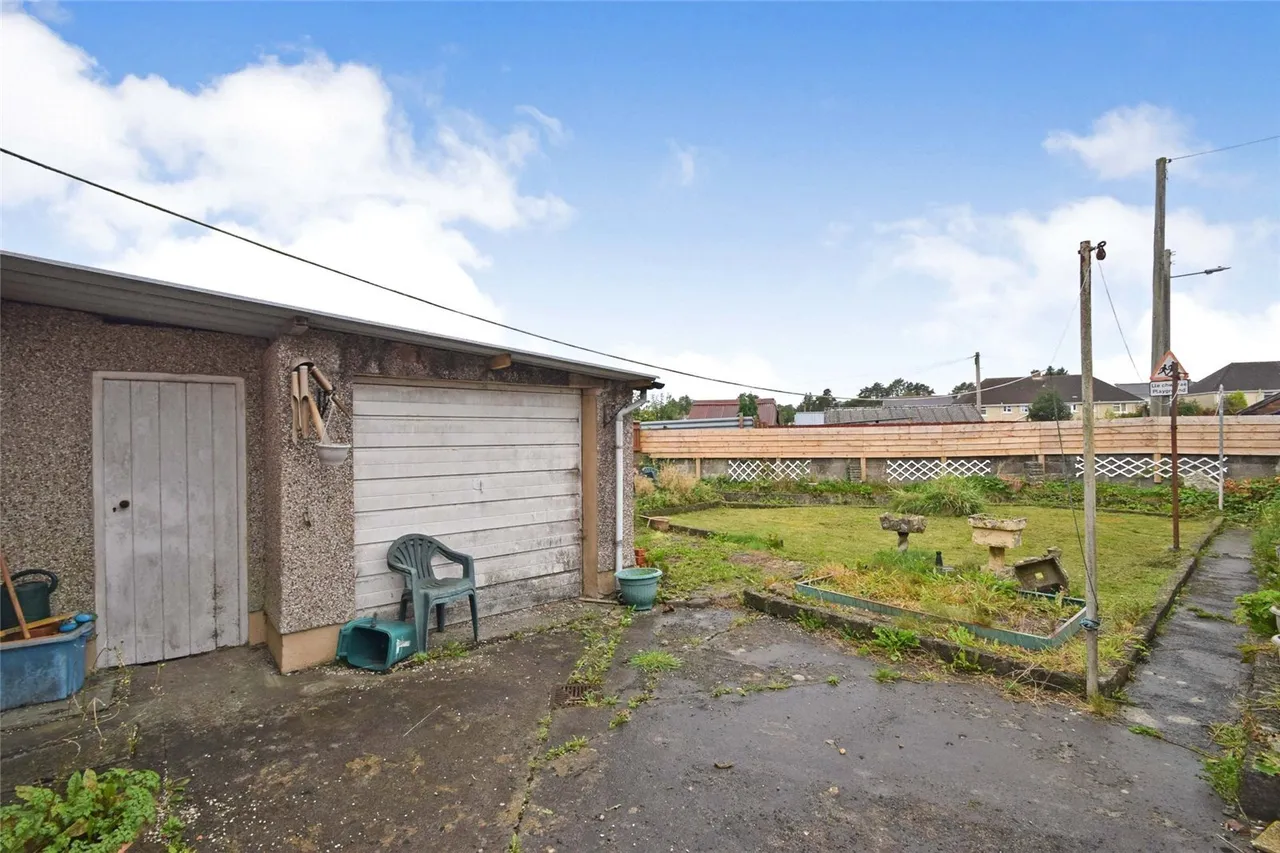 Station Road, Ammanford, SA18, photo 16