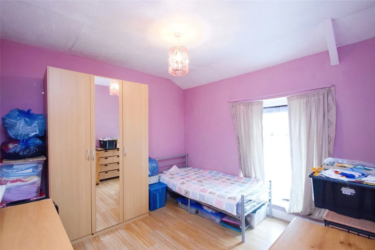 Station Road, Ammanford, SA18, photo 10
