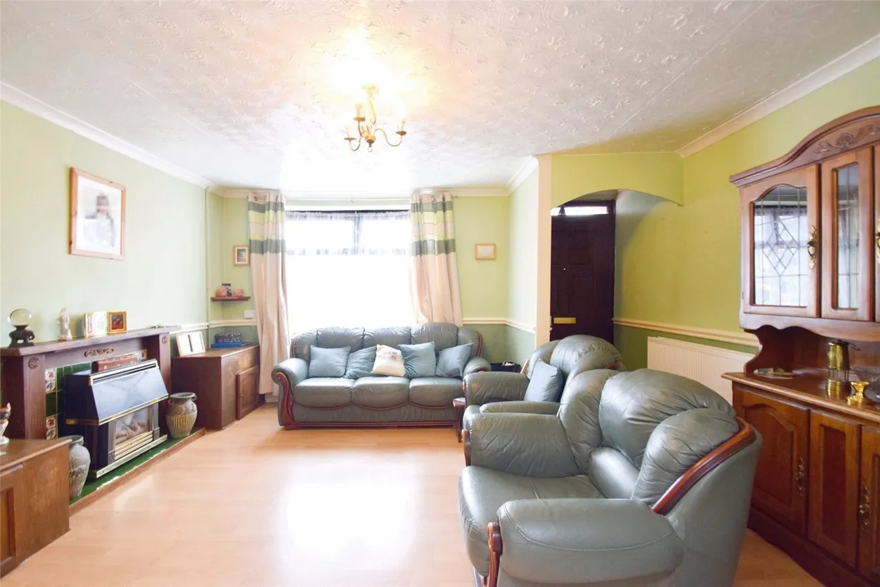 Station Road, Ammanford, SA18, photo 6