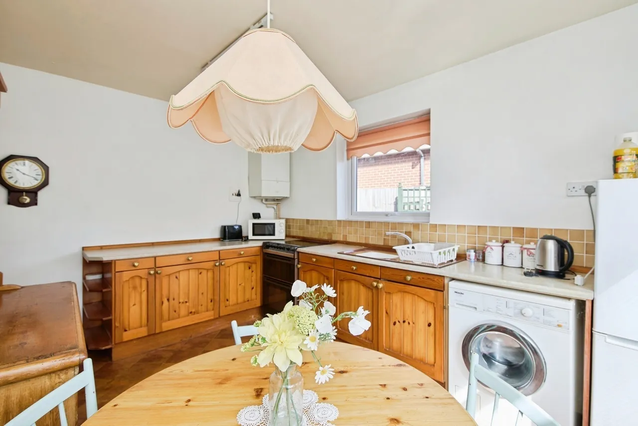 Bostocks Lane, Sandiacre, NG10, photo 9
