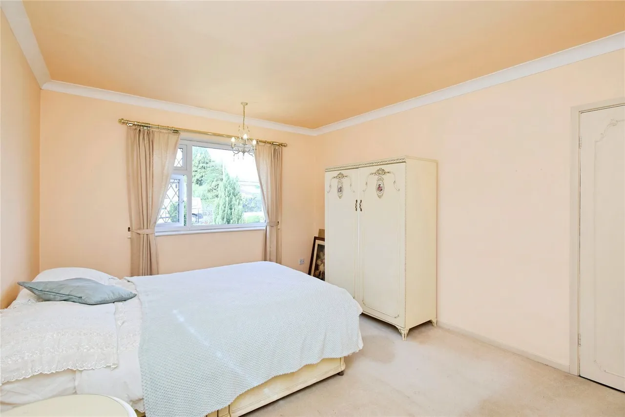 Bostocks Lane, Sandiacre, NG10, photo 12
