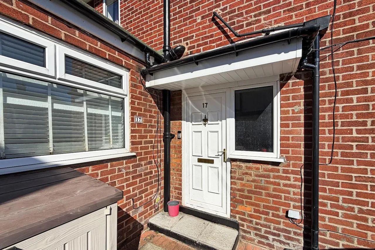Ladybrook Avenue, Timperley WA15 6DT, photo 30