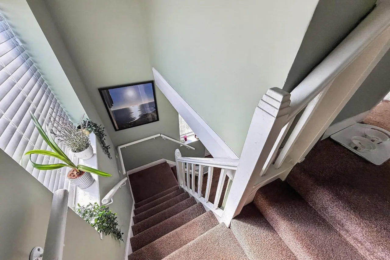 Ladybrook Avenue, Timperley WA15 6DT, photo 15