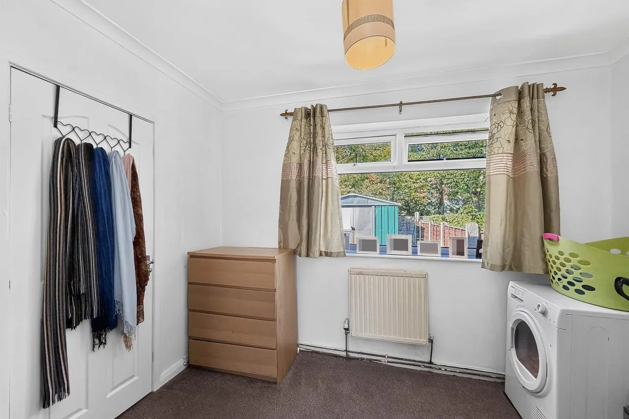 Ladybrook Avenue, Timperley WA15 6DT, photo 8
