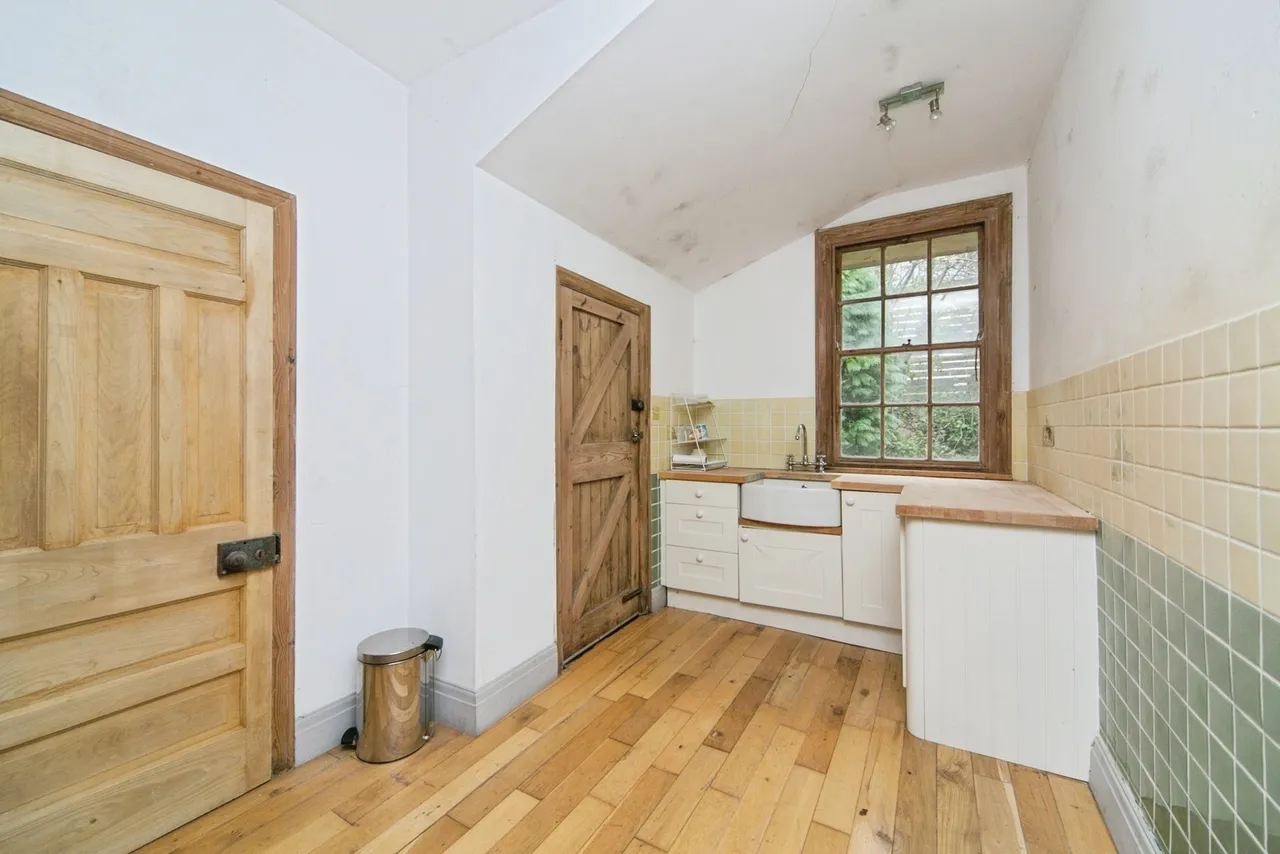 Peulwys Lane, Old Colwyn, LL29, photo 5