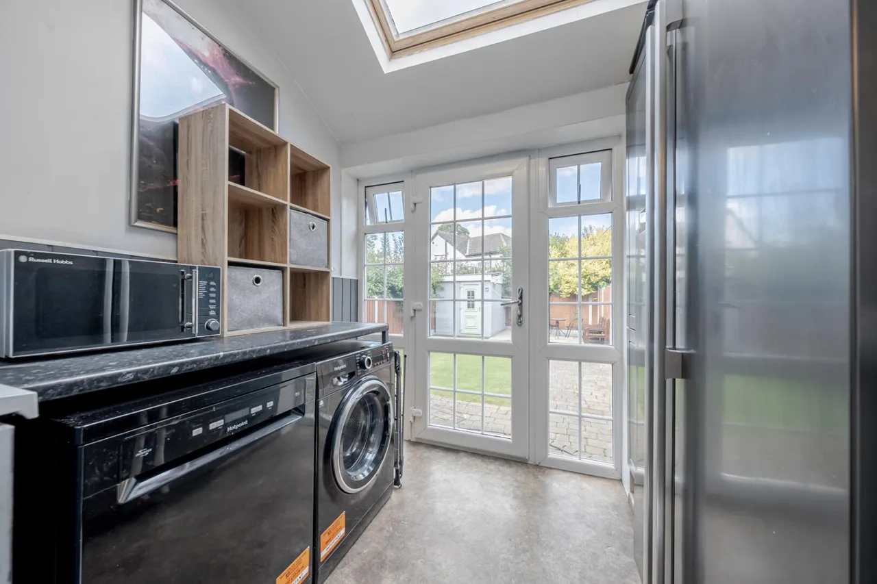 Park Road, Boston Spa, LS23, photo 7