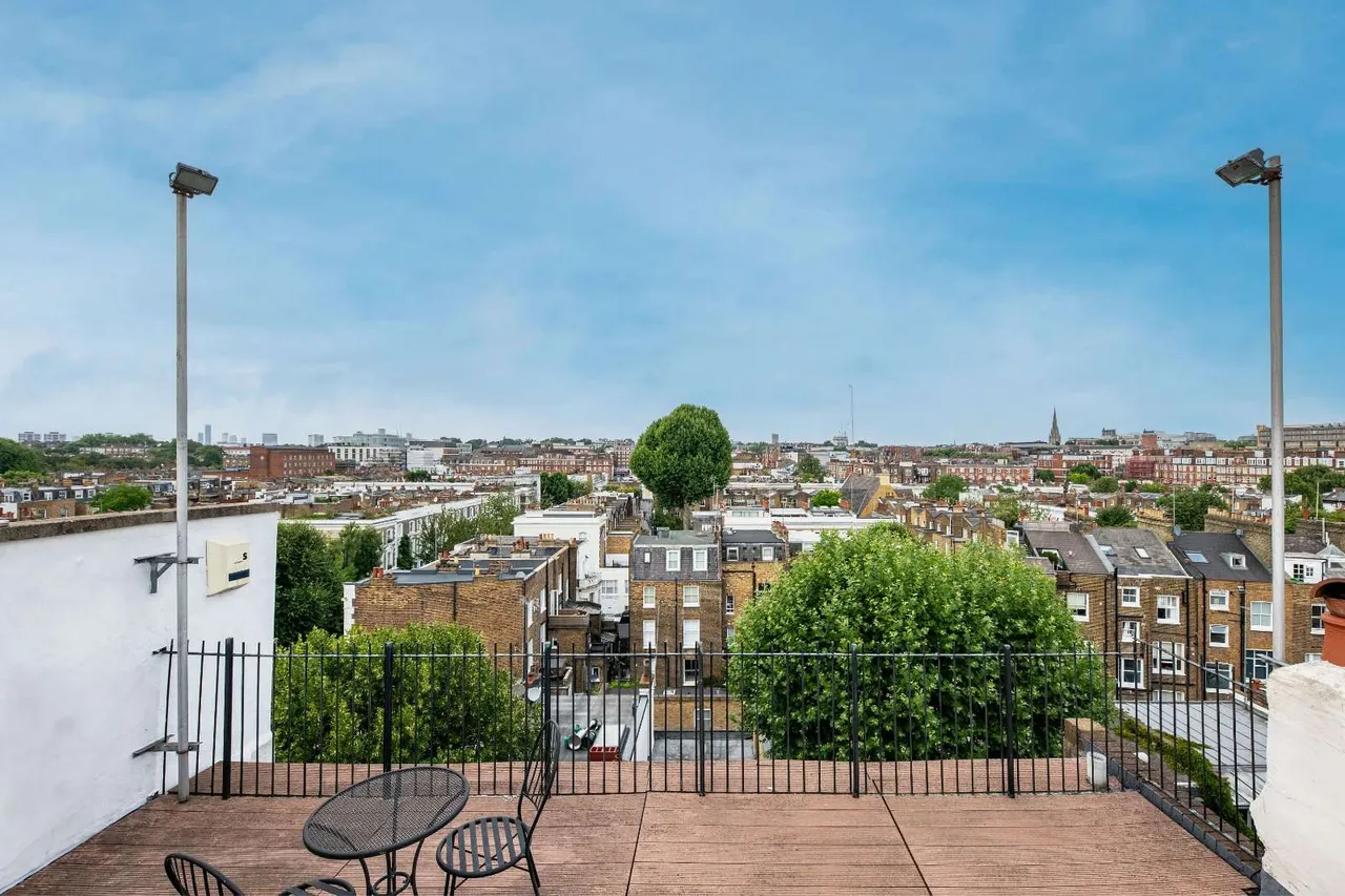 Lexham Gardens, London, W8, photo 10