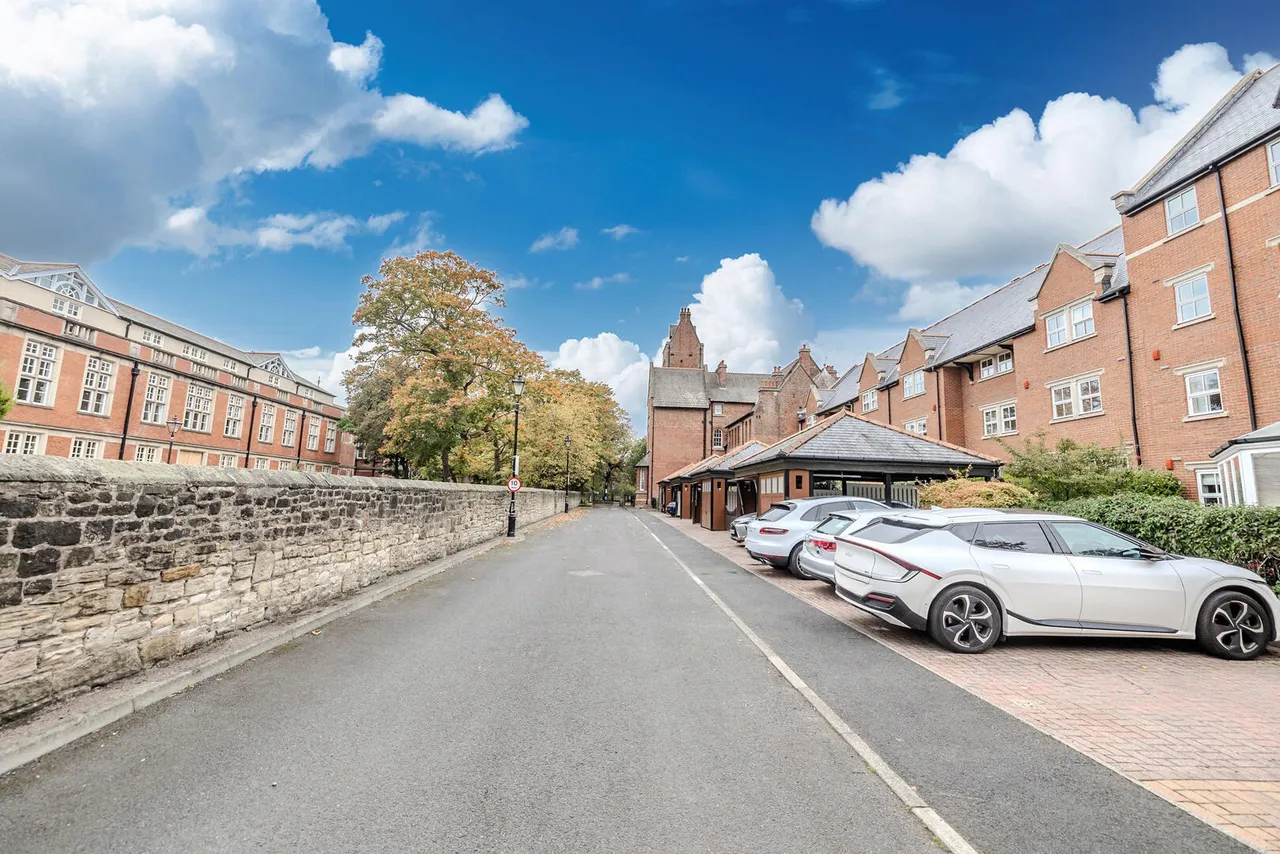 Princess Mary Court, Jesmond, photo 27
