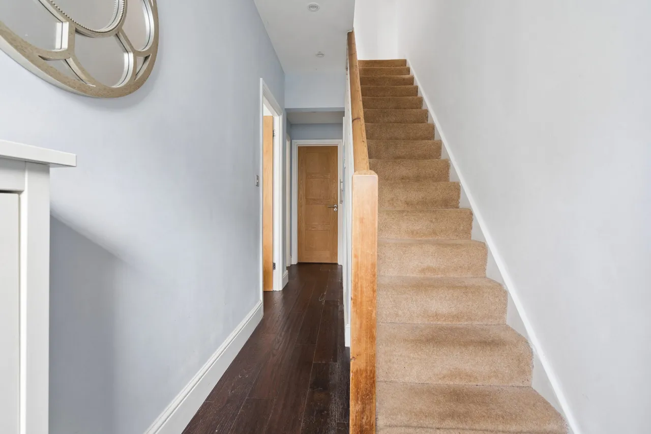 Melbourne Road, Bushey, WD23, photo 5