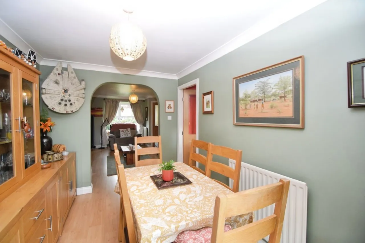 East Morton, Keighley, West Yorkshire, photo 8
