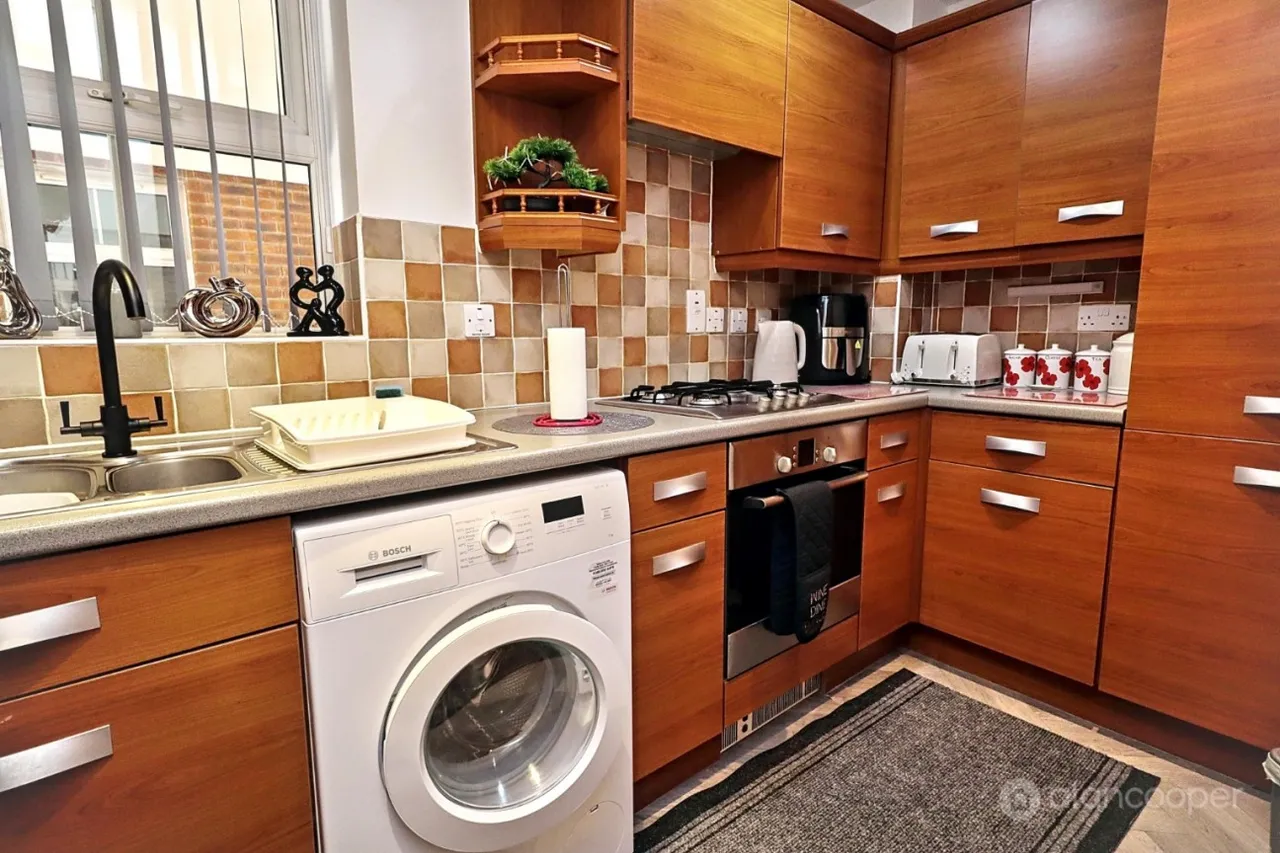 Long Meadow Drive, Hinckley, LE10, photo 11