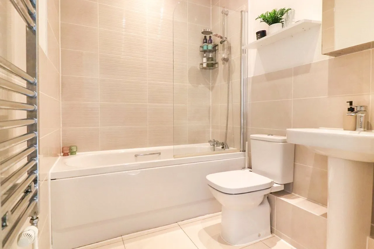 Fleet Mill, Minley Road, Fleet, Hampshire, GU51 2AD, photo 3