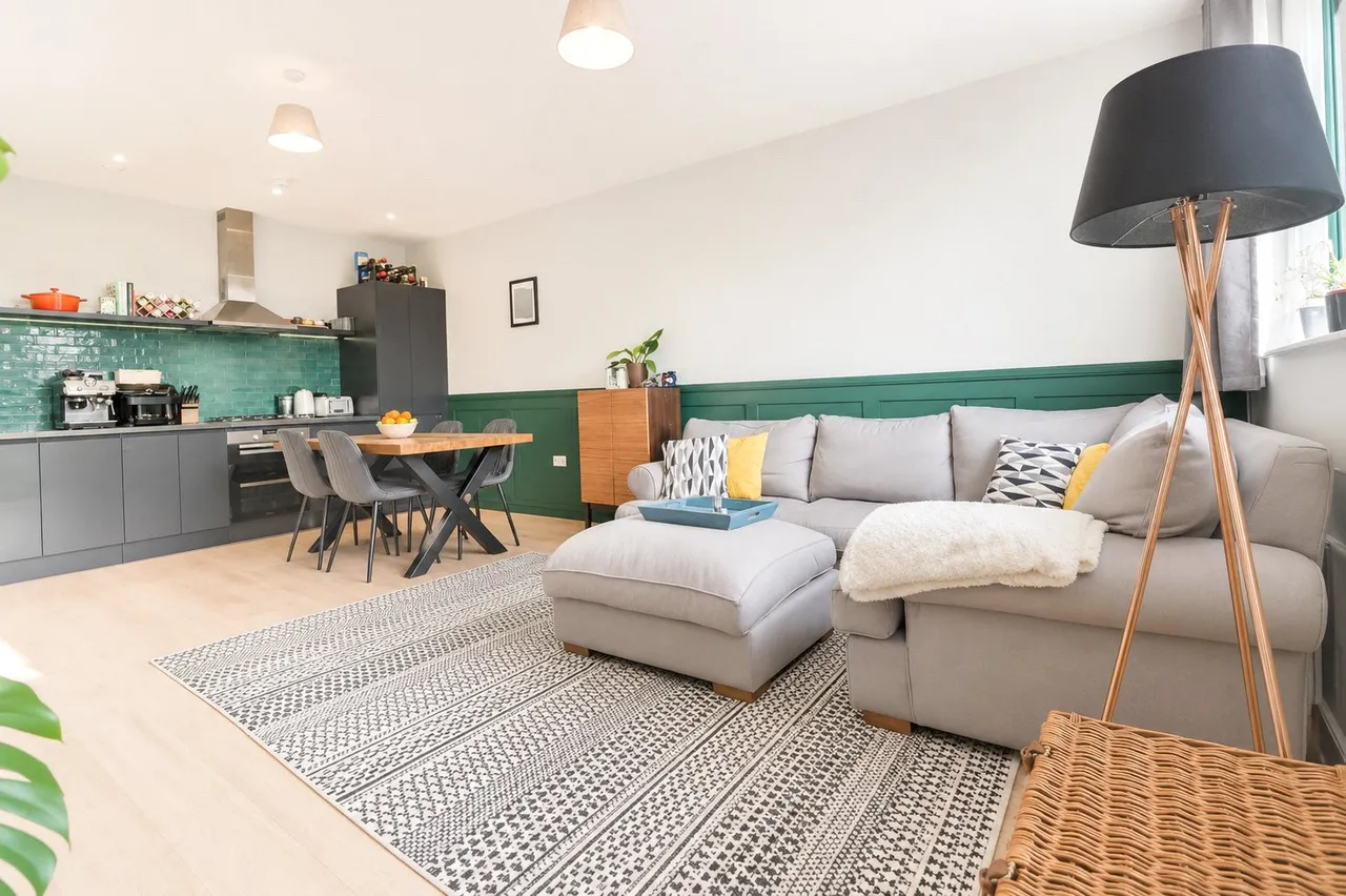 1 bed flat for sale — Fleet Mill, Minley Road, Fleet, Hampshire, GU51 2AD