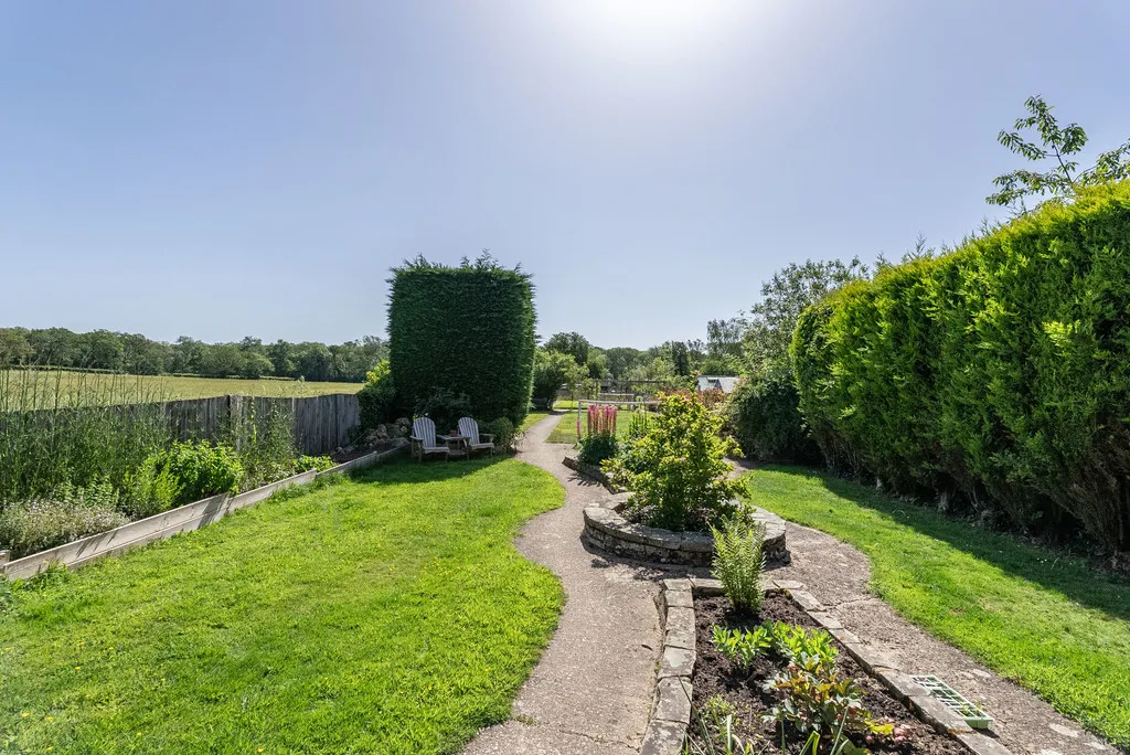 Stane Street, Ockley, RH5, photo 18