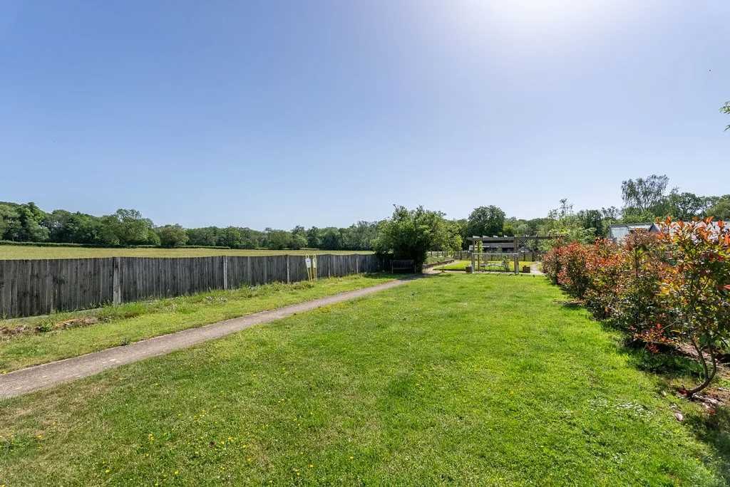 Stane Street, Ockley, RH5, photo 7
