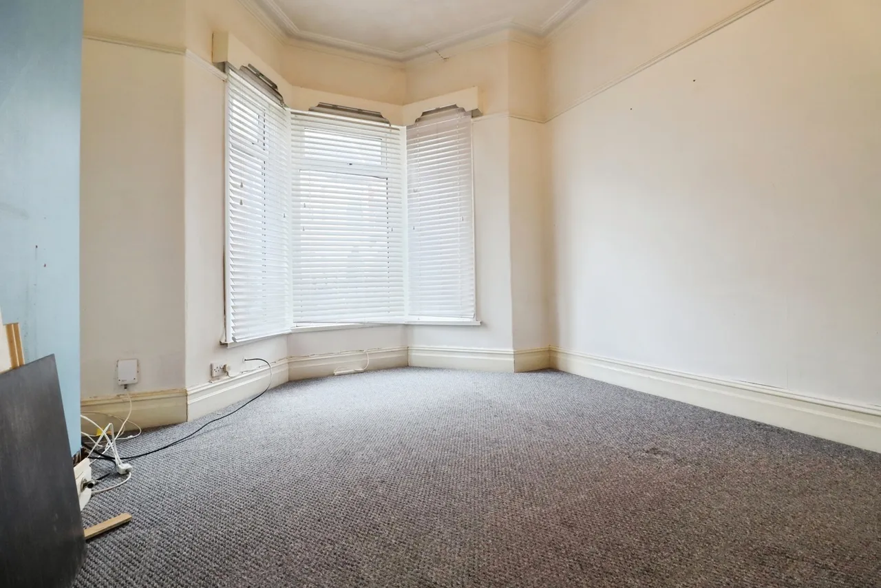 Diana Street, CARDIFF, South Glamorgan, CF24, photo 8