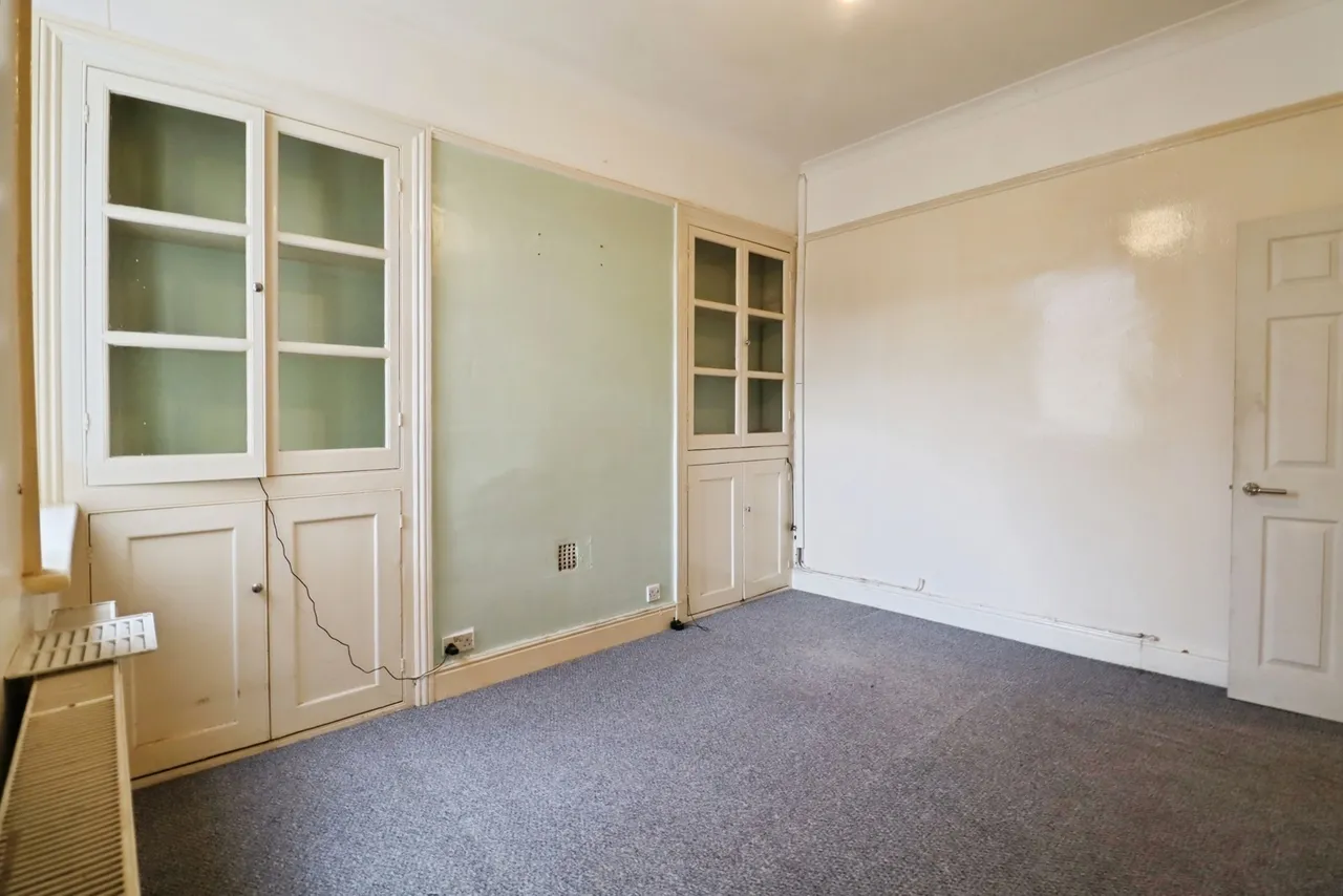 Diana Street, CARDIFF, South Glamorgan, CF24, photo 7
