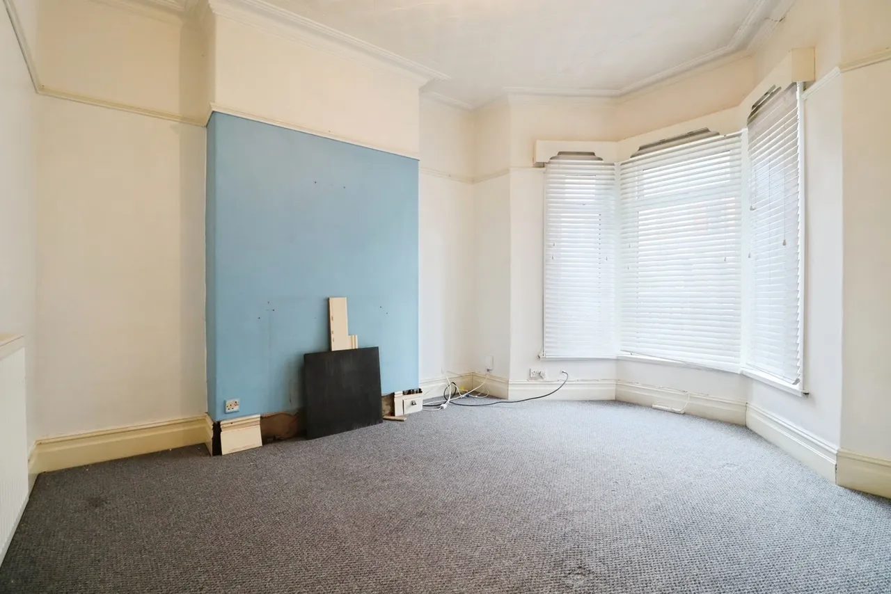 Diana Street, CARDIFF, South Glamorgan, CF24, photo 4