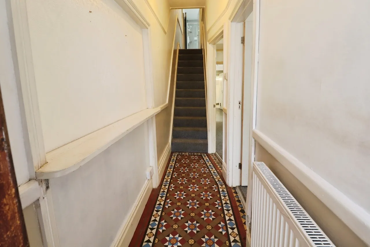 Diana Street, CARDIFF, South Glamorgan, CF24, photo 5