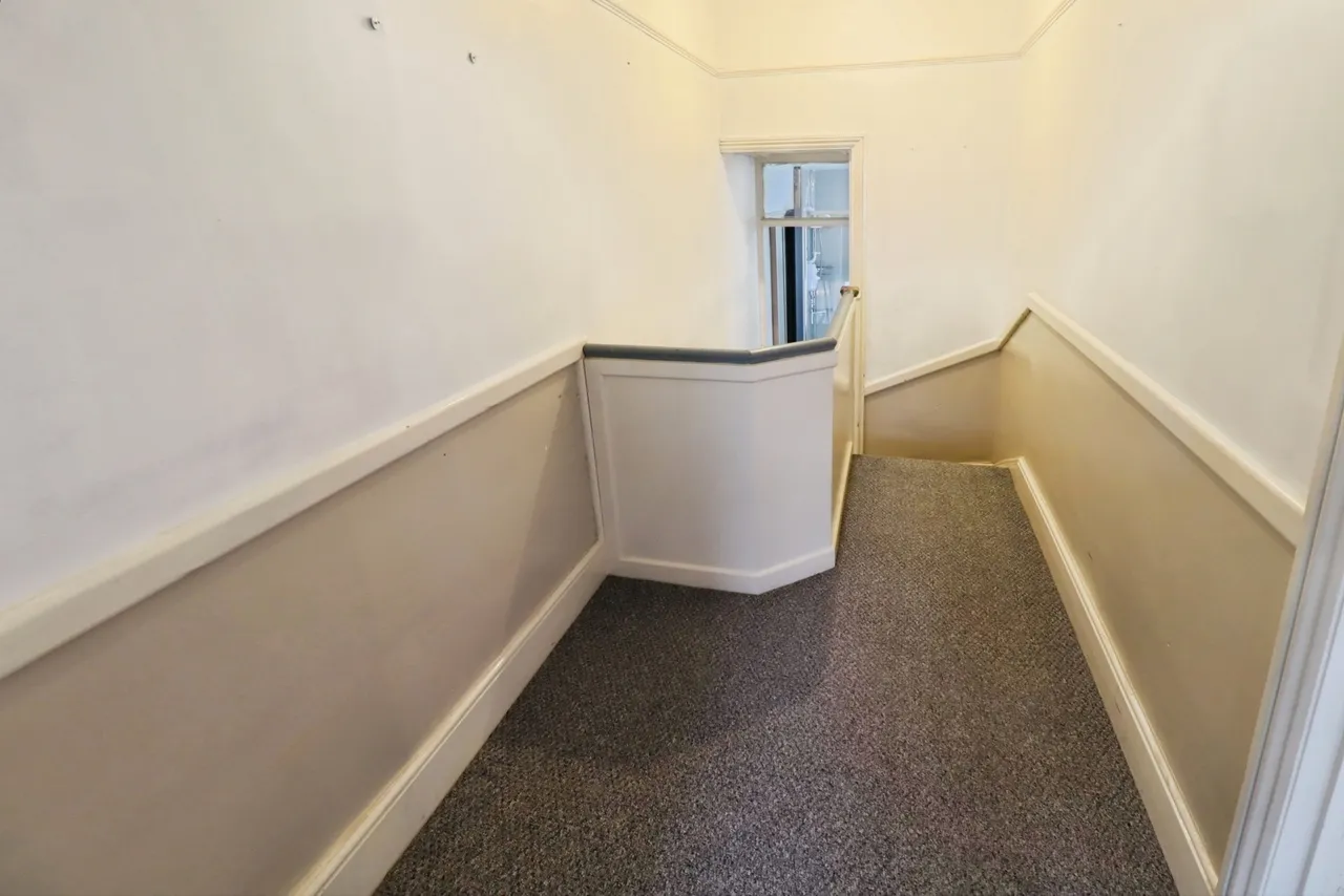 Diana Street, CARDIFF, South Glamorgan, CF24, photo 13