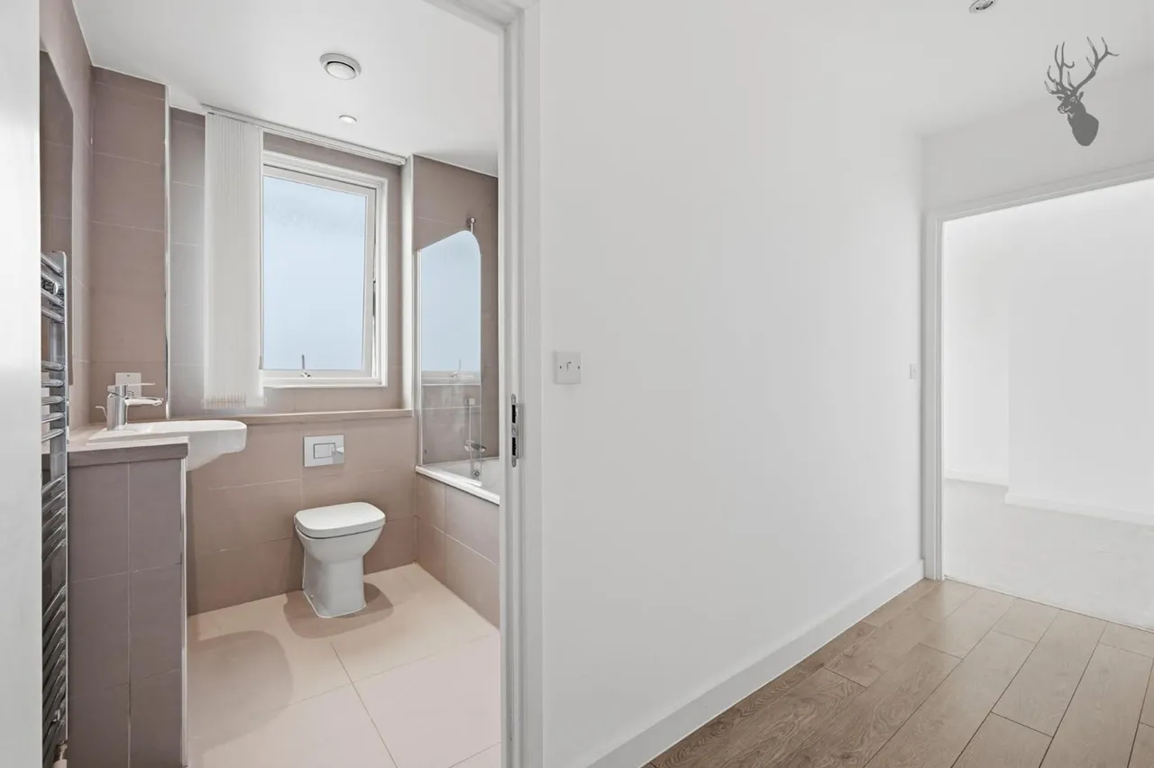 Bolinder Way, London, E3, photo 16