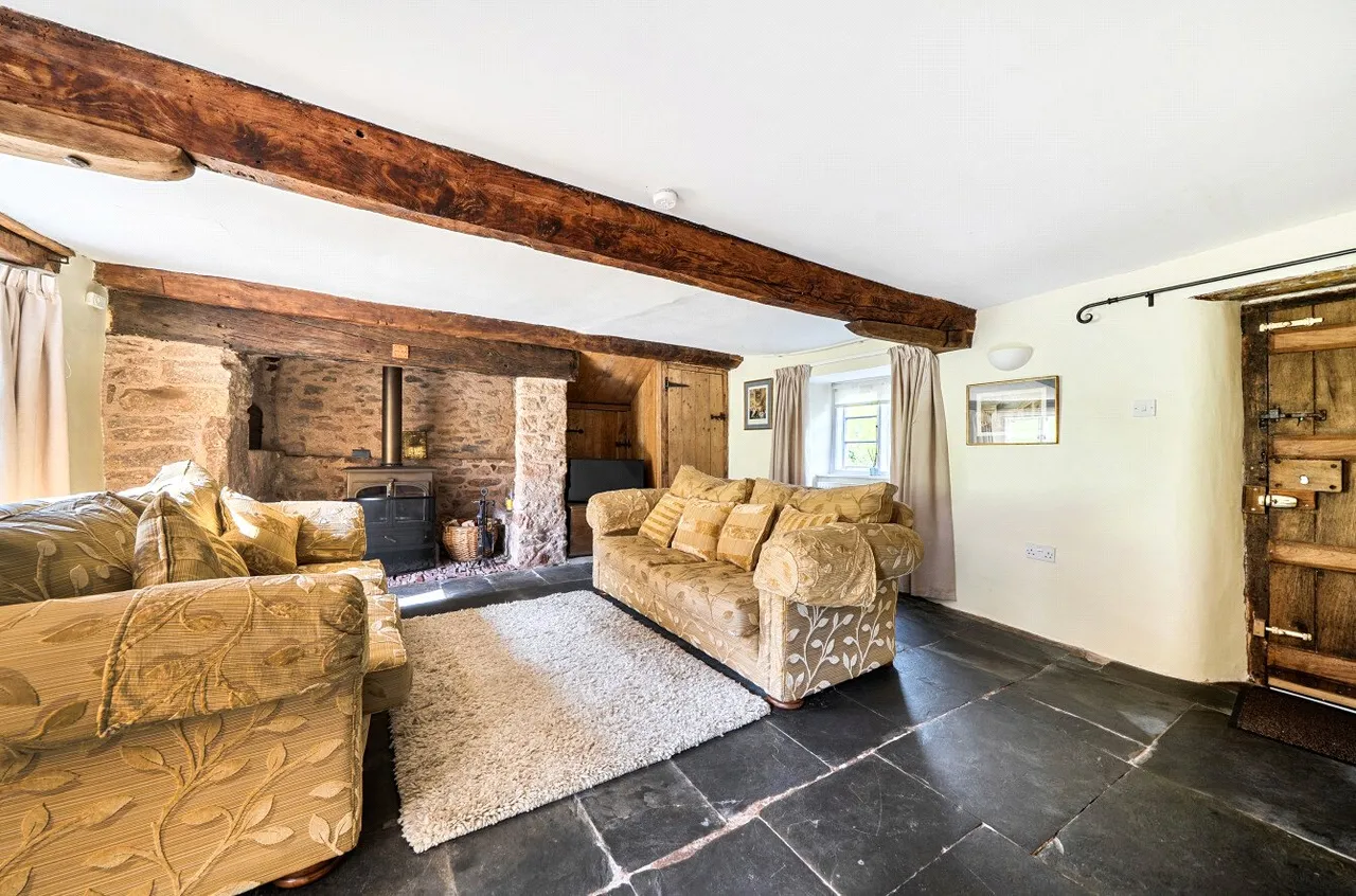 Lower Vellow, Williton, TA4, photo 13