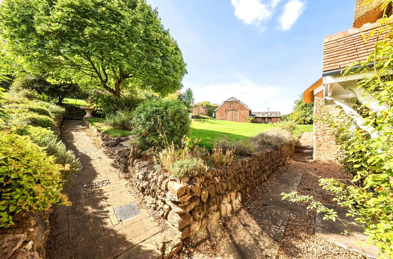 Lower Vellow, Williton, TA4, photo 31