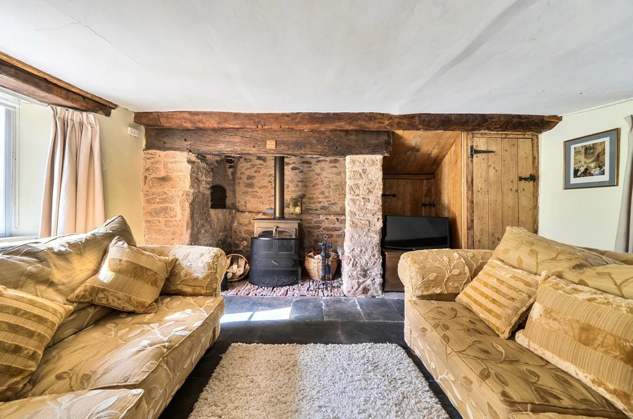 Lower Vellow, Williton, TA4, photo 14